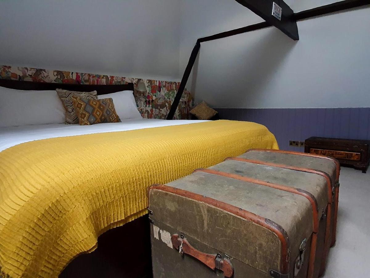 The Quay Hotel Faversham Buitenkant foto